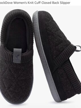 NWT Rock Dove cozy slippers.